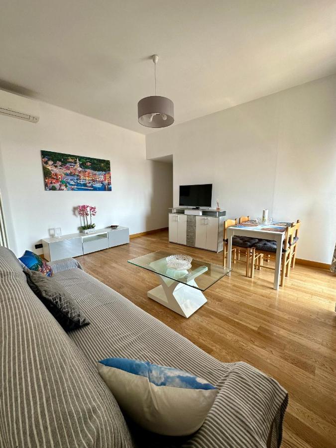 Due Passi Dal Porto Apartment Genoa Exterior photo