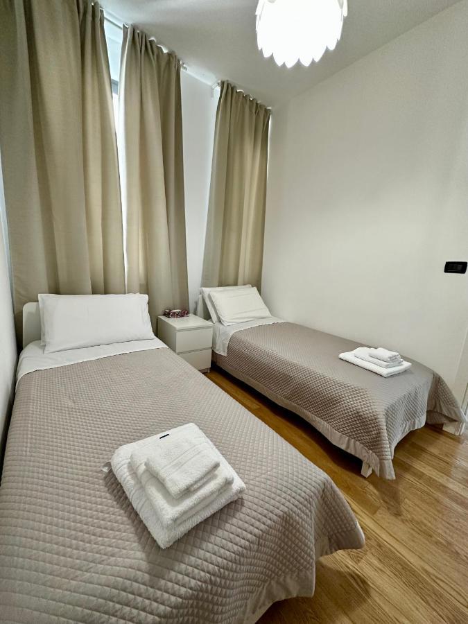 Due Passi Dal Porto Apartment Genoa Exterior photo